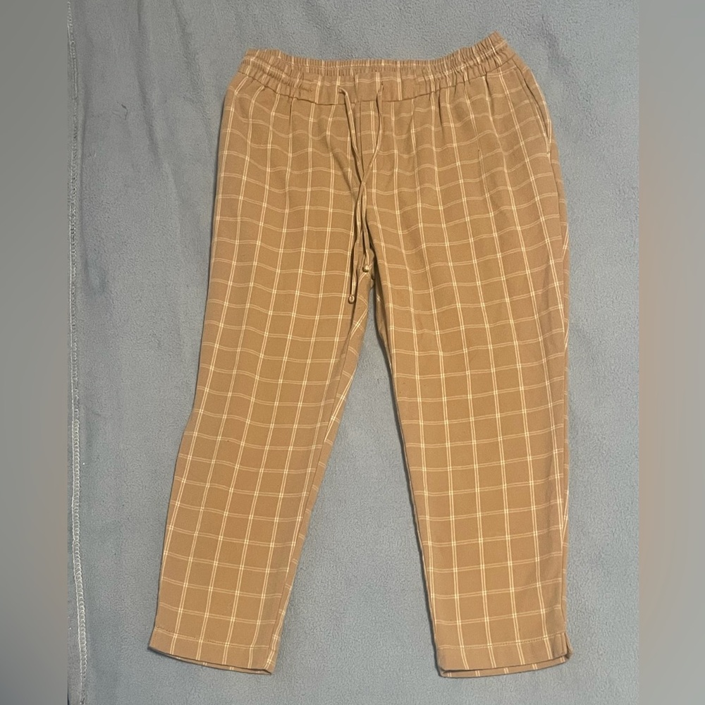 Old Navy Women’s Neutral Camel Checkered Pants L Petite
